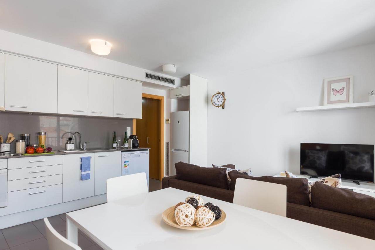 Cornellalux 2 Apartment